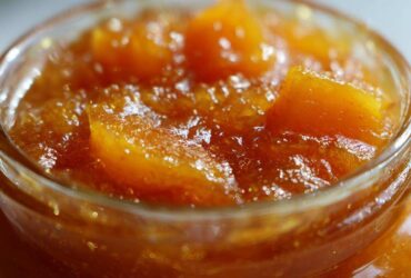 Cinnamon Peach Preserves