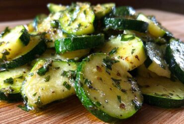 Garlic Herb Sauteed Zucchini