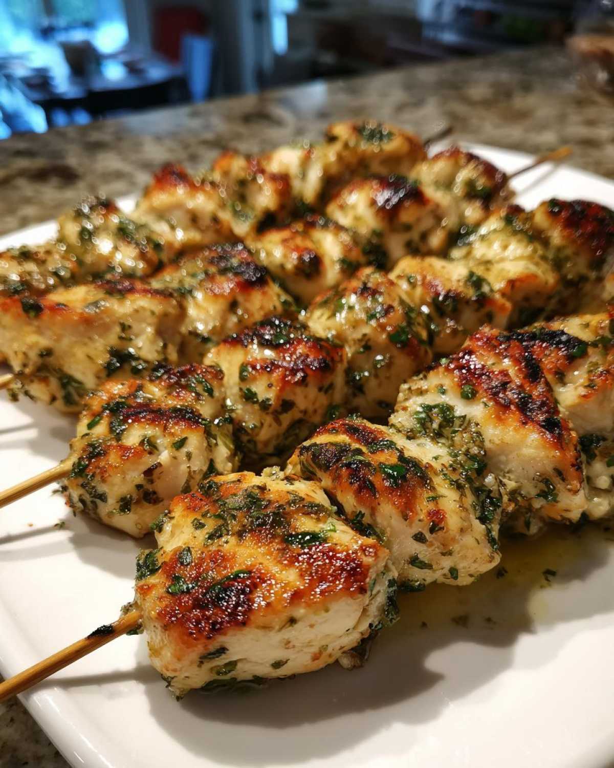 Grilled Lemon Herb Chicken Skewers - detail 3
