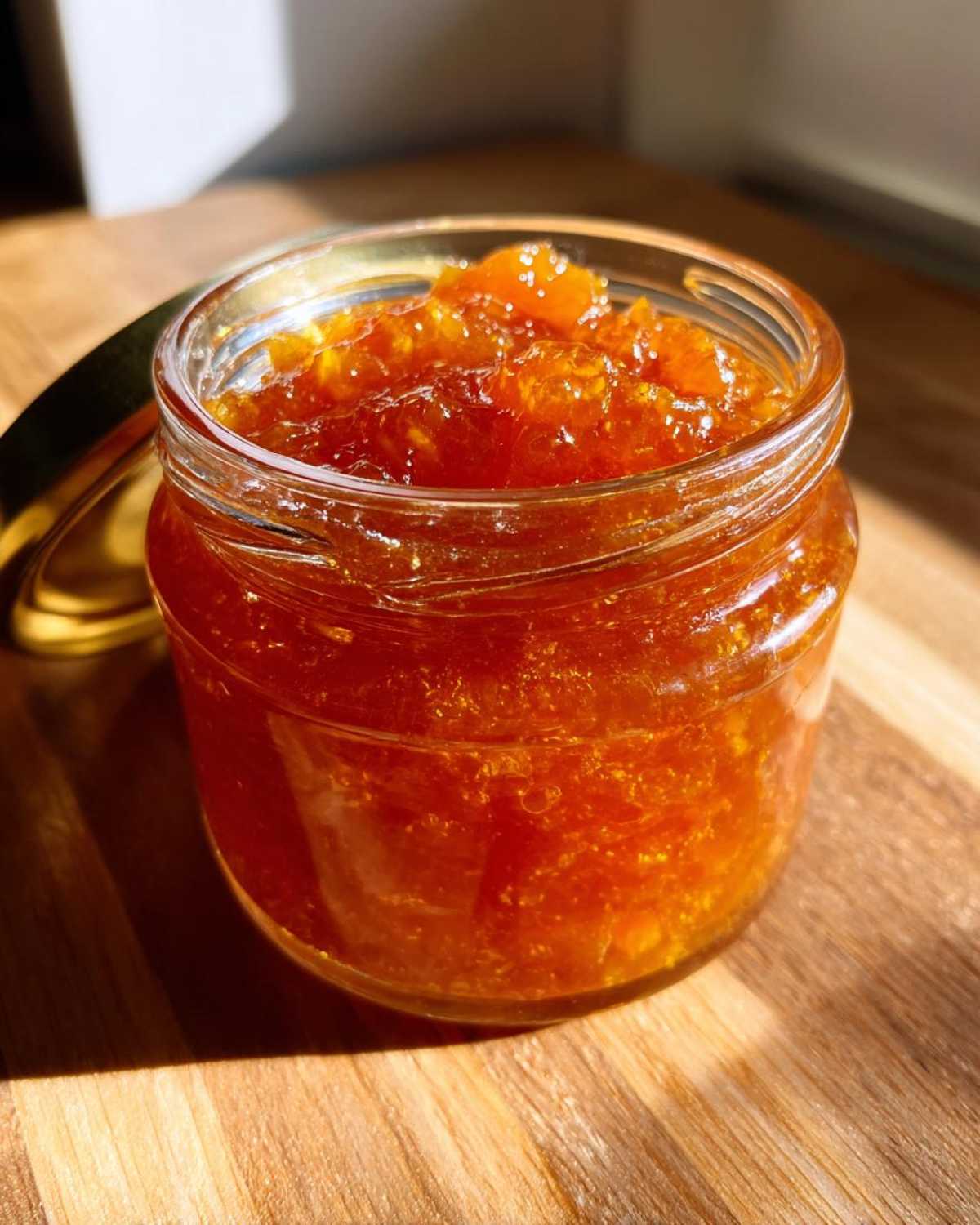 Homemade Peach Jam - detail 3