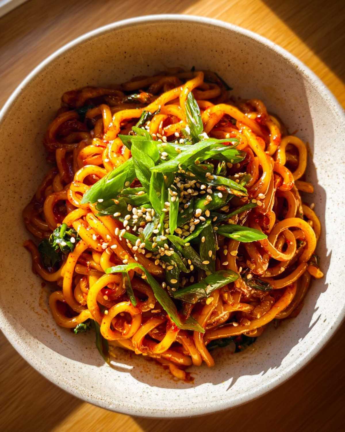 Hot and Spicy Korean Gochujang Noodles - detail 3