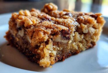 Maple Walnut Blondies