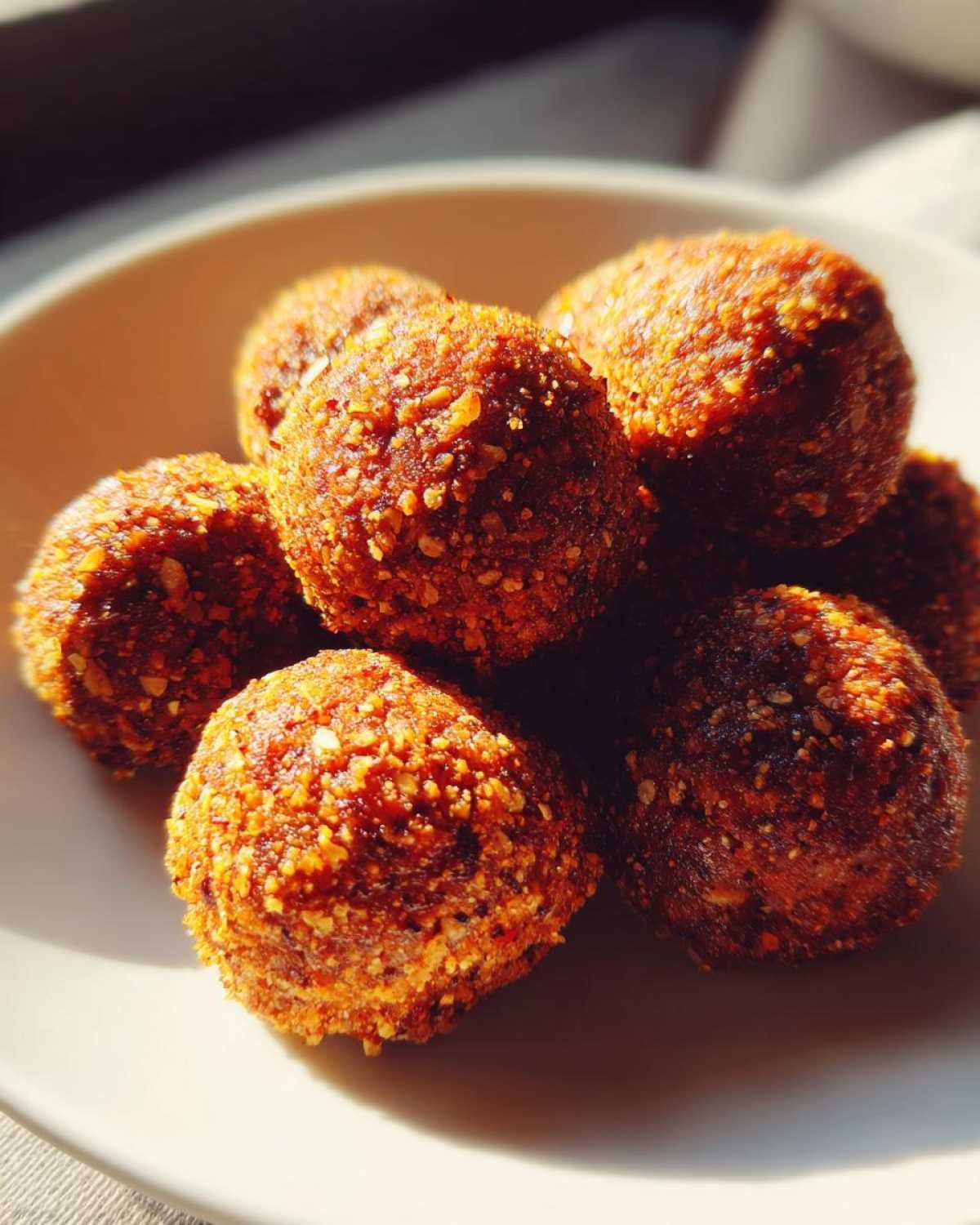 Pumpkin Spice Energy Bites - detail 1