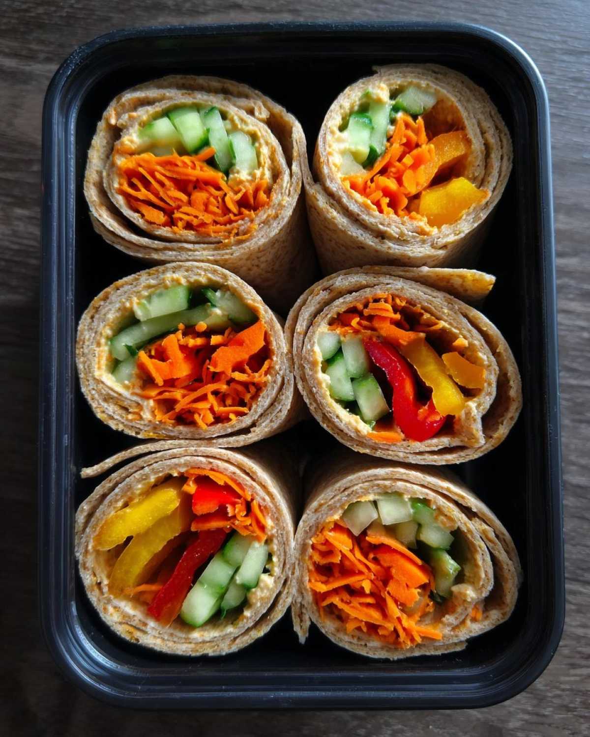 Veggie Hummus Wrap Bento Box - detail 4