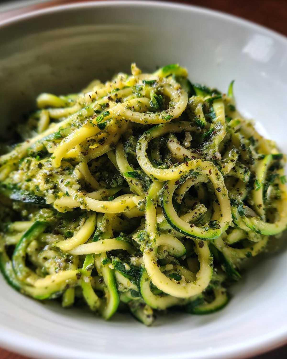 Zucchini Noodle Pasta with Pesto - detail 2