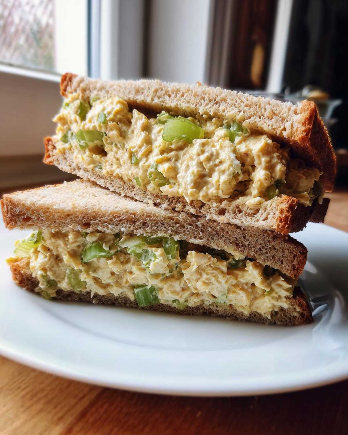 Chickpea Tuna Salad Sandwich (No Tuna, All Taste) - detail 3