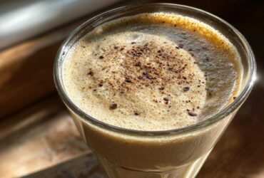 Cozy Chai-Spiced Smoothie (Breakfast in a Glass)