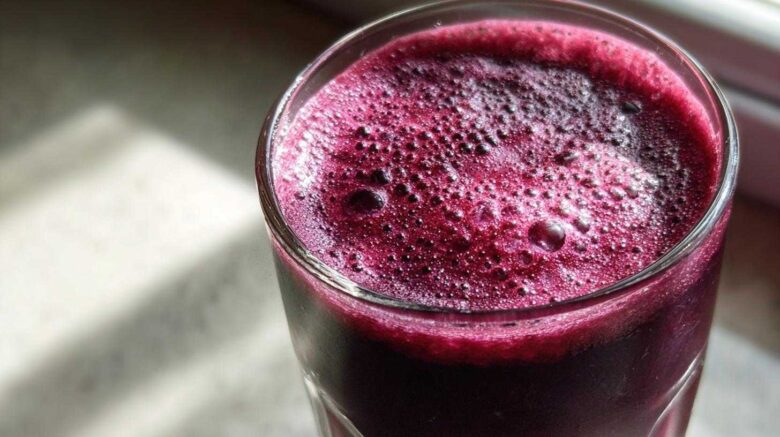 Elderberry Immunity Smoothie (Fight Off Colds)