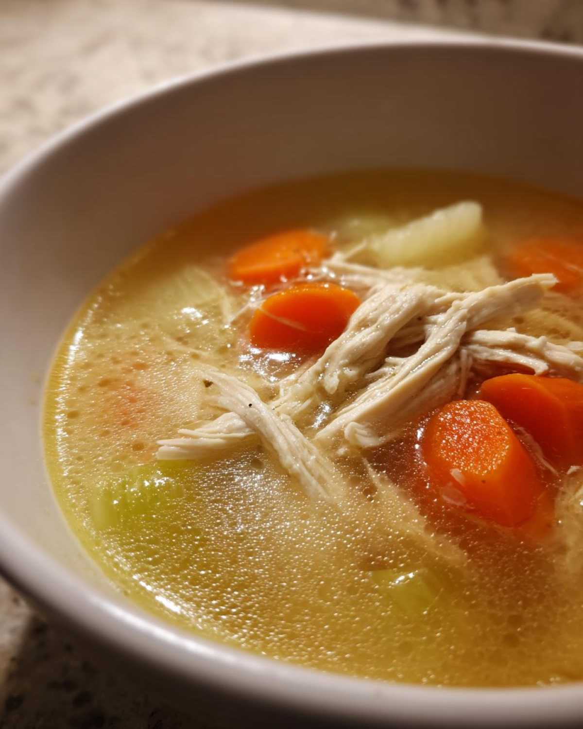 Flu-Fighting Chicken Soup with a Secret Ingredient - detail 1
