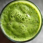 New Year Detox Green Smoothie (Energy Boosting!)