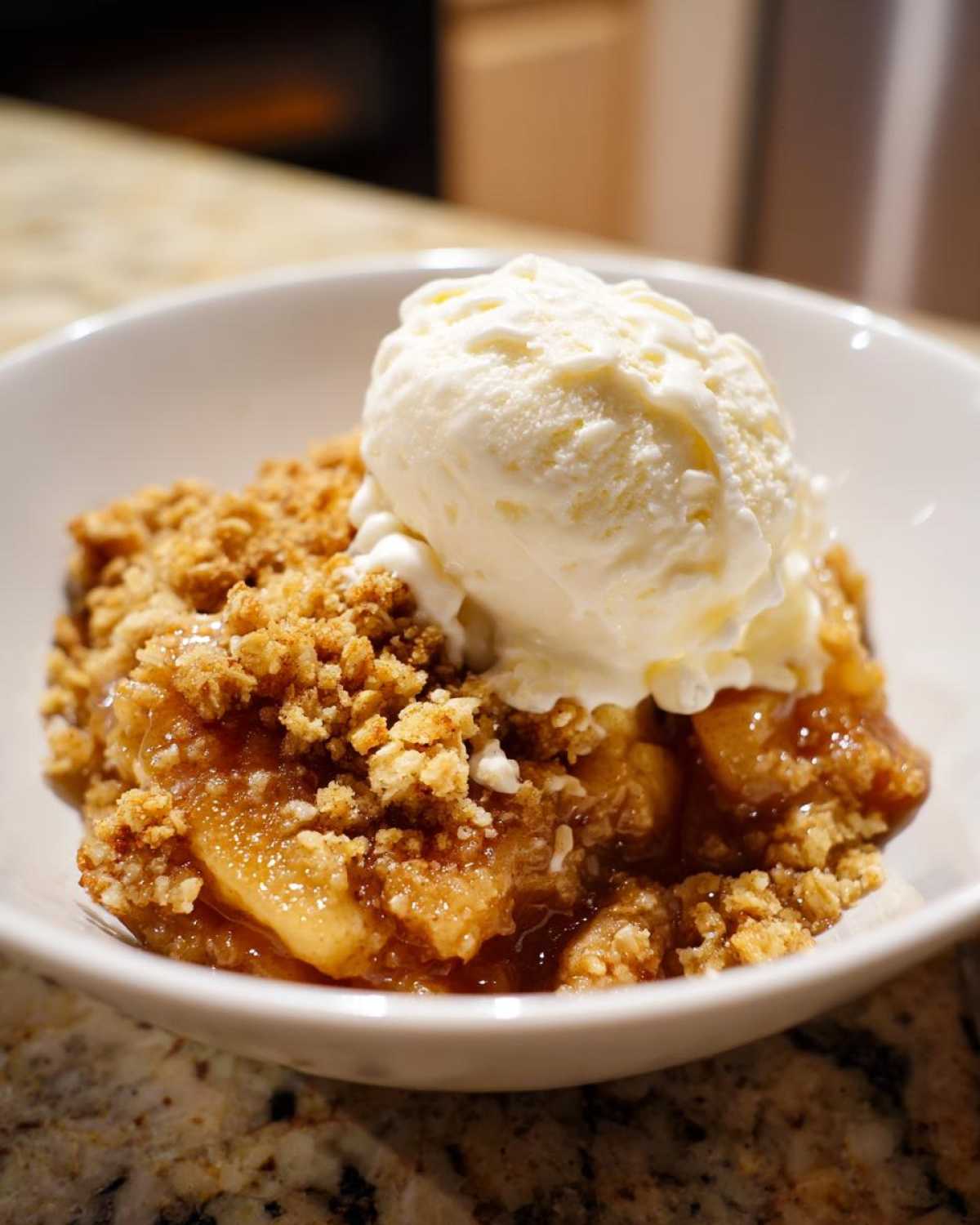 One-Bowl Apple Crumble (Cozy & Low Sugar) - detail 2