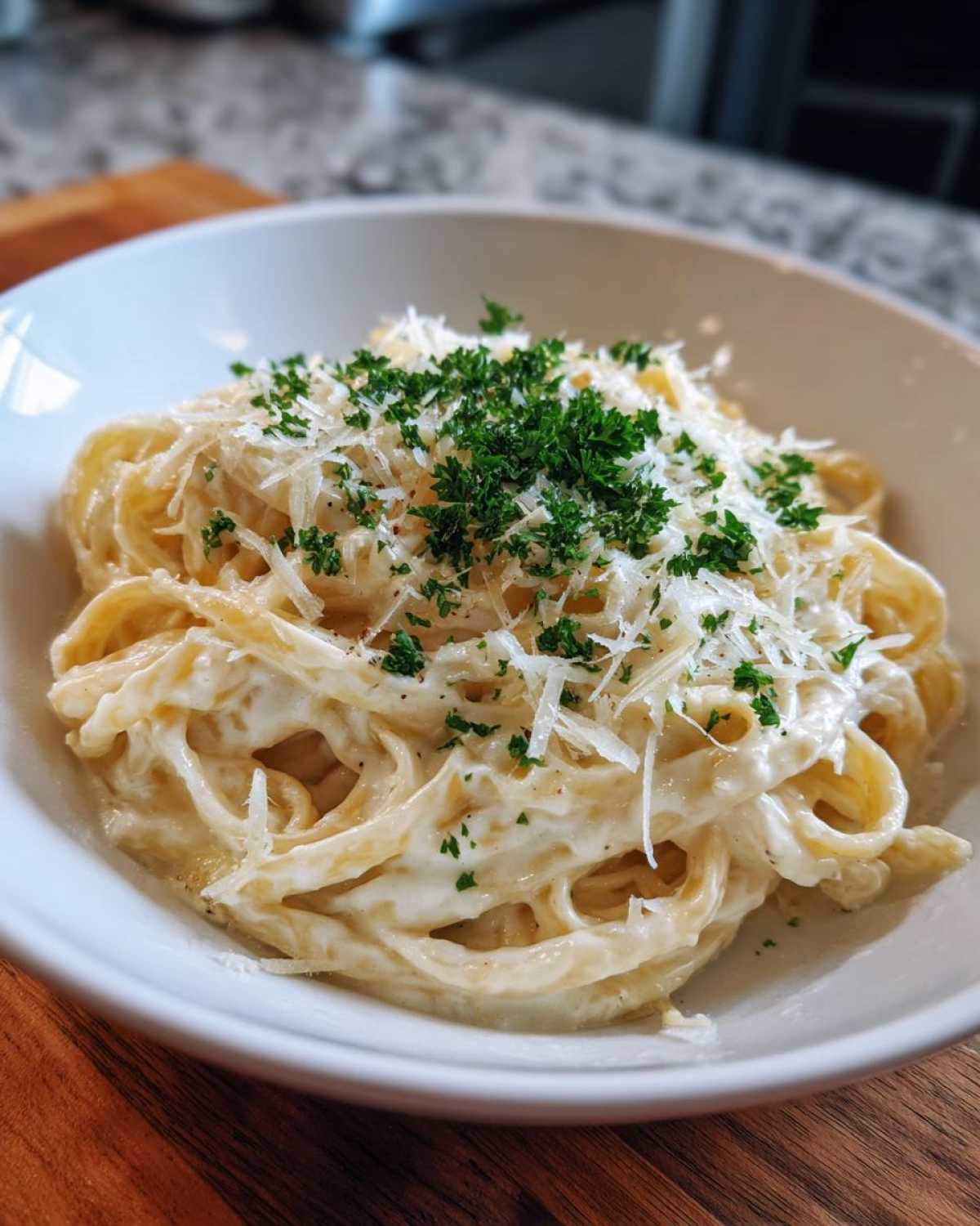 Skinny One-Pot Alfredo (Comfort Food Without the Guilt) - detail 4