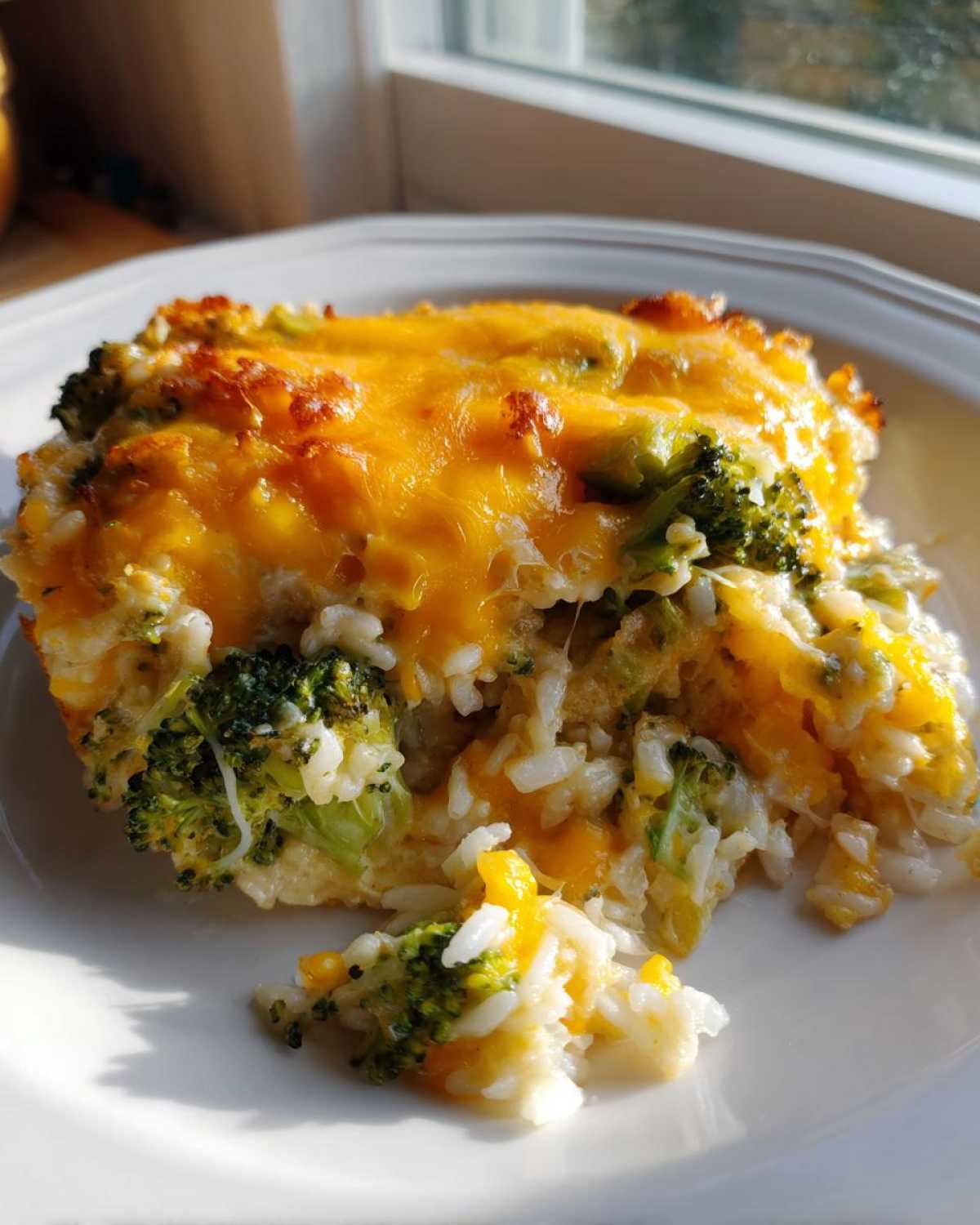 Ultimate Cheesy Broccoli Casserole for Cold Nights - detail 1