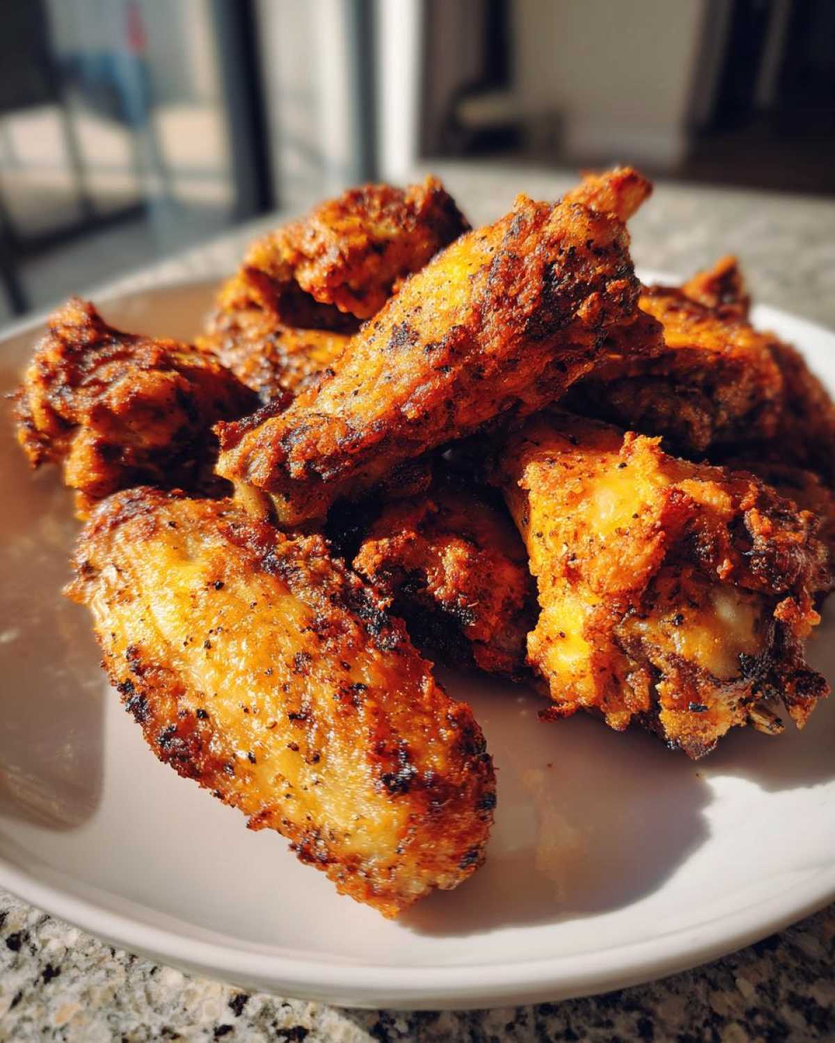 crispy air fryer chicken wings - detail 4