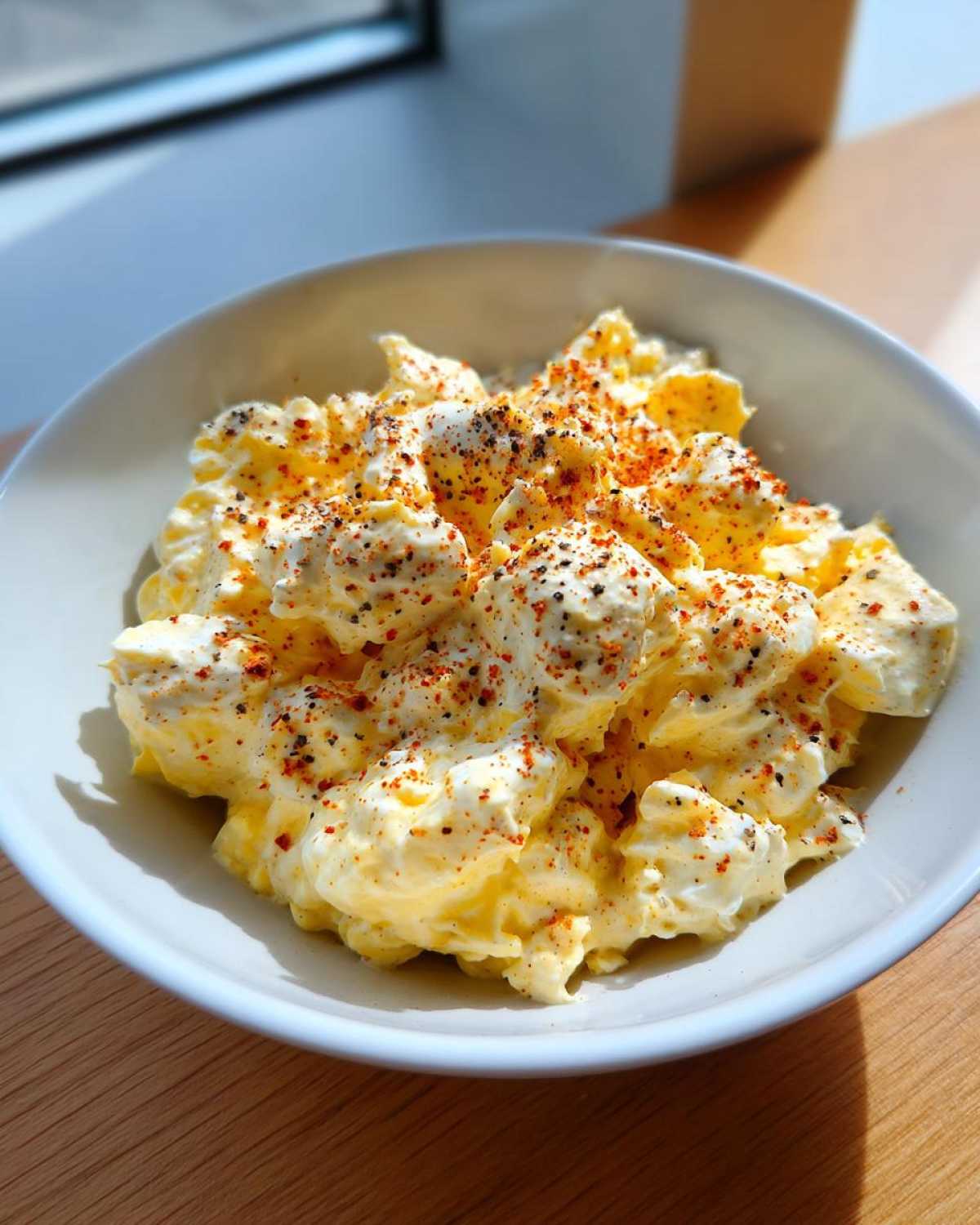 egg salad - detail 1