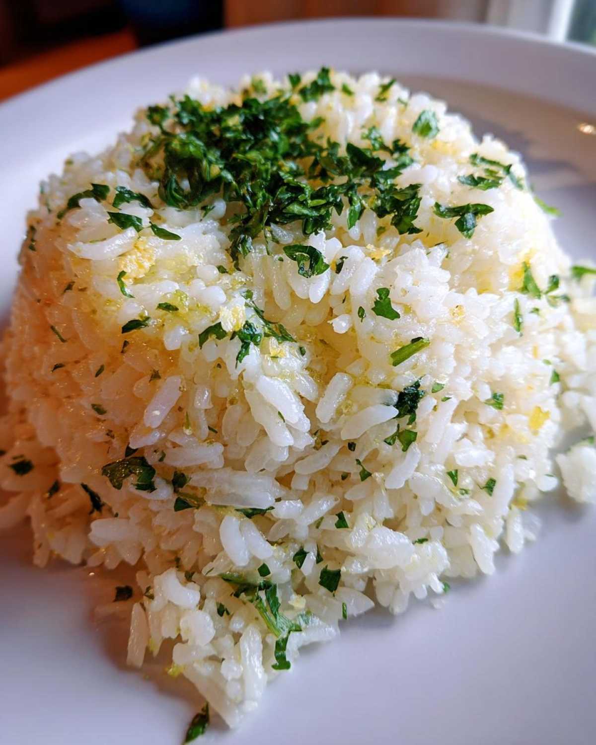 garlic butter rice - detail 1