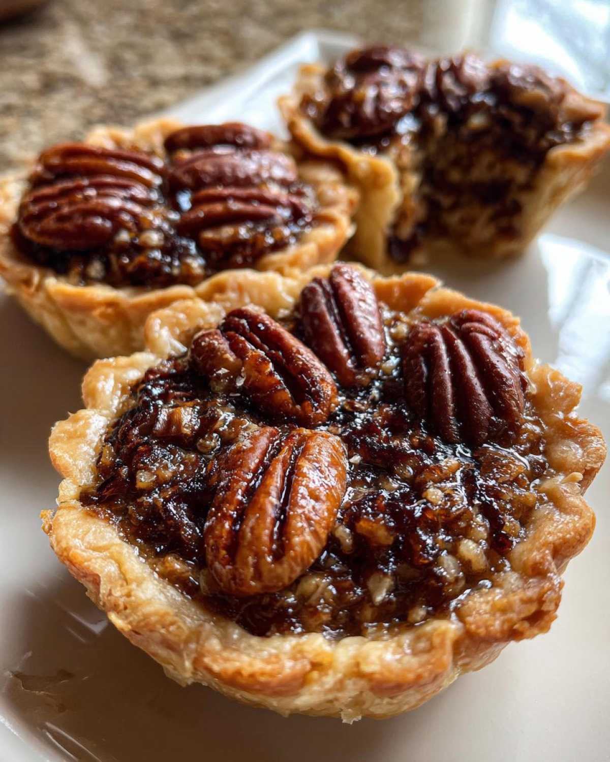 mini pecan pies - detail 3