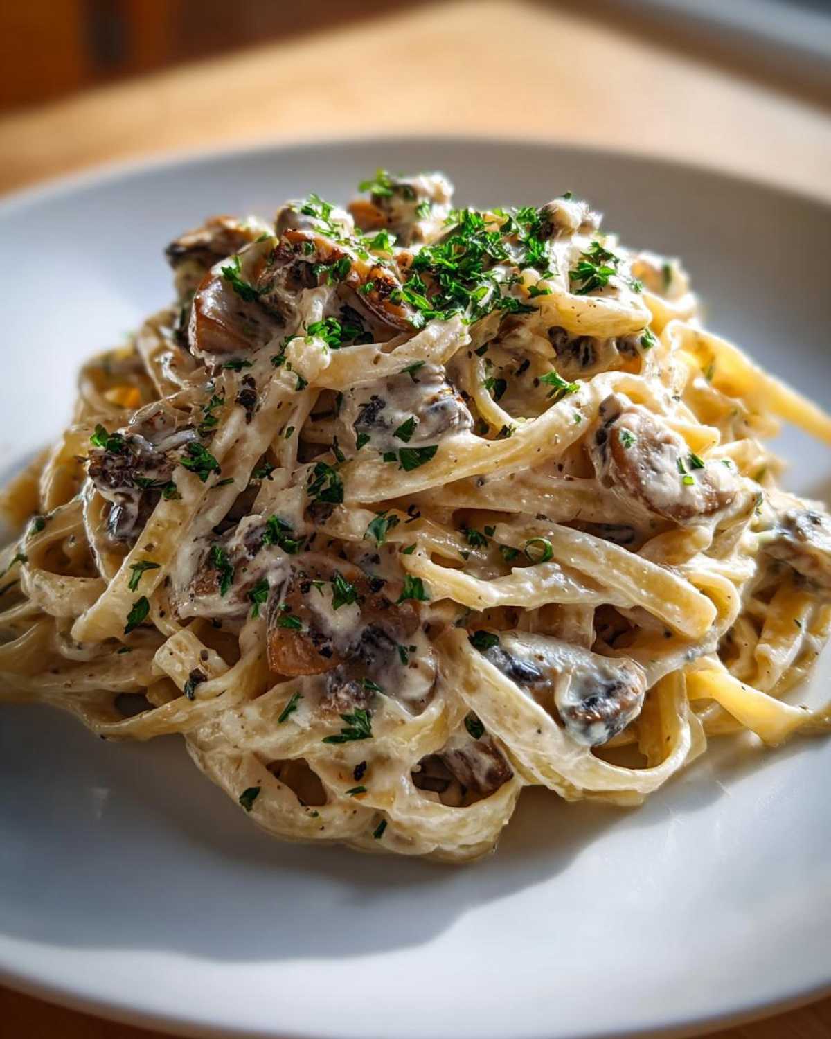 mushroom pasta - detail 4