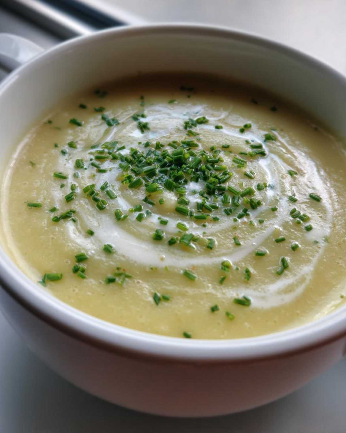 potato leek soup - detail 2