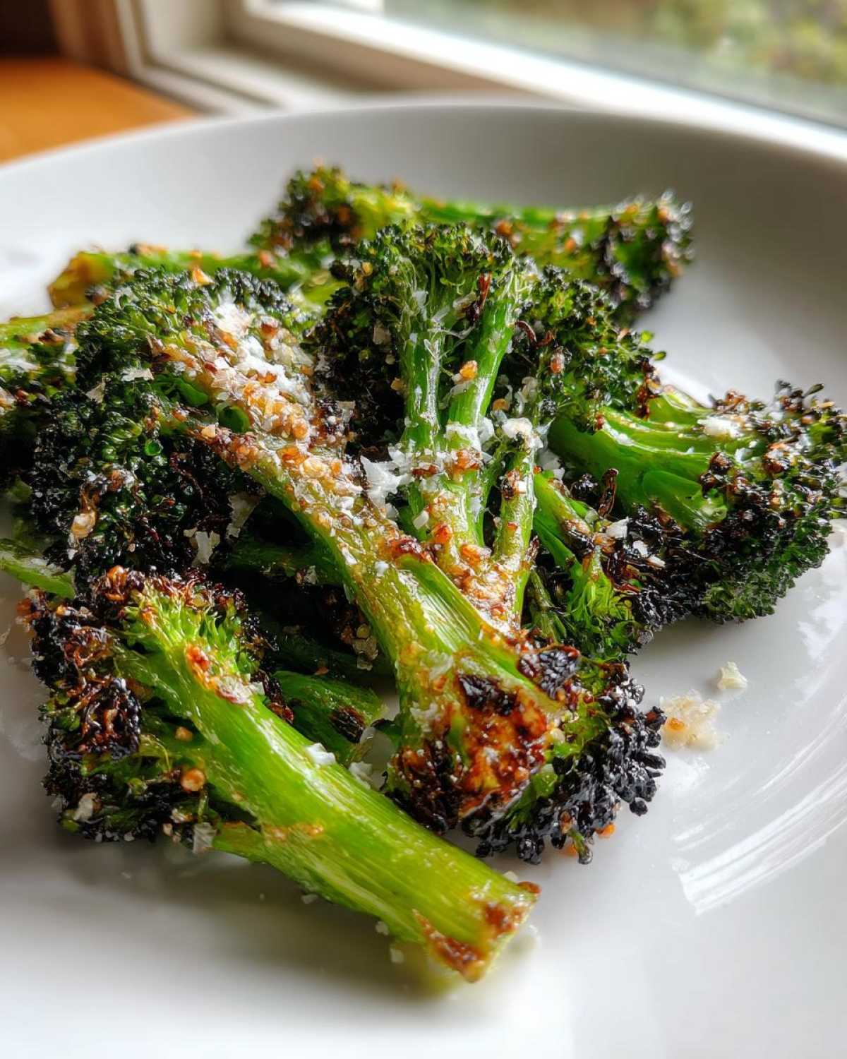 roasted broccoli - detail 2