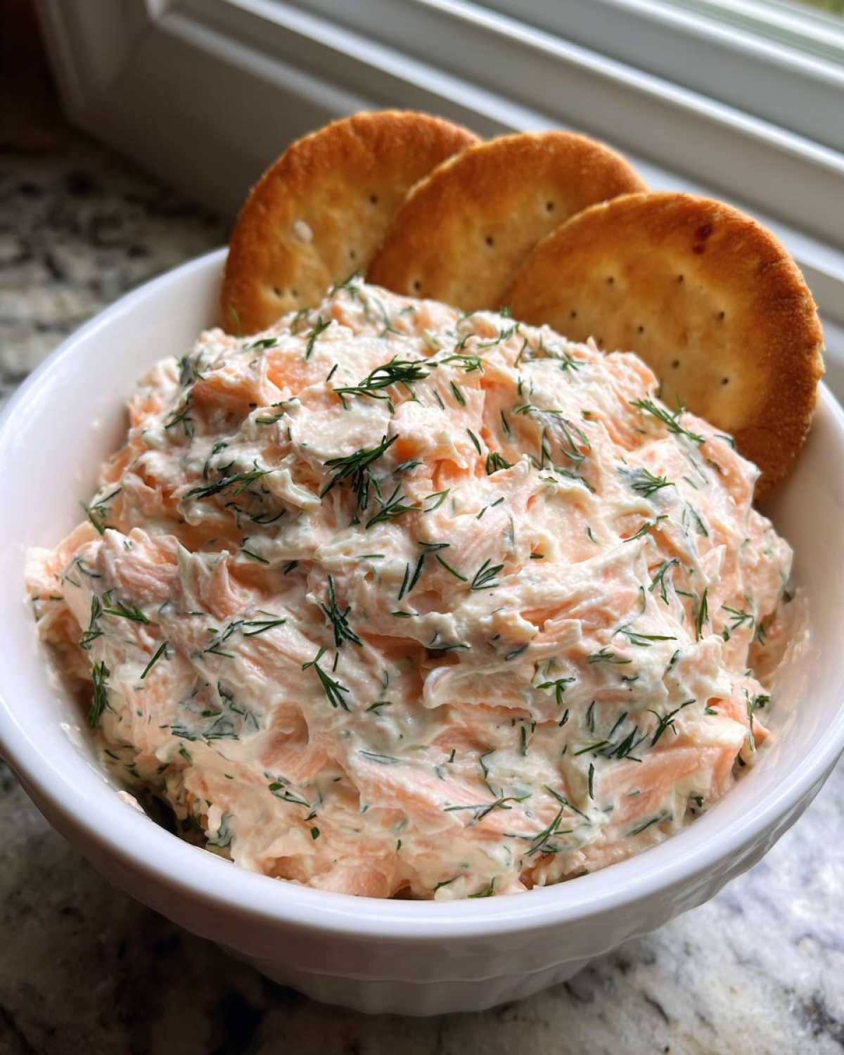 smoked salmon dip - detail 1